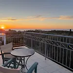 Villa Regina *