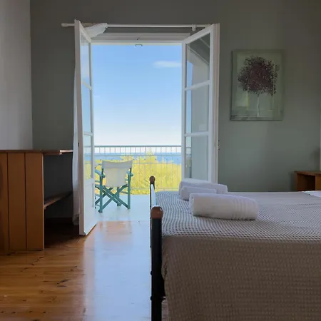 Regina Villa Fiskardo